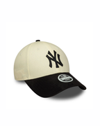New era New York Yankees Womens MLB Faux Suede Light Beige 9FORTY Adjustable Cap