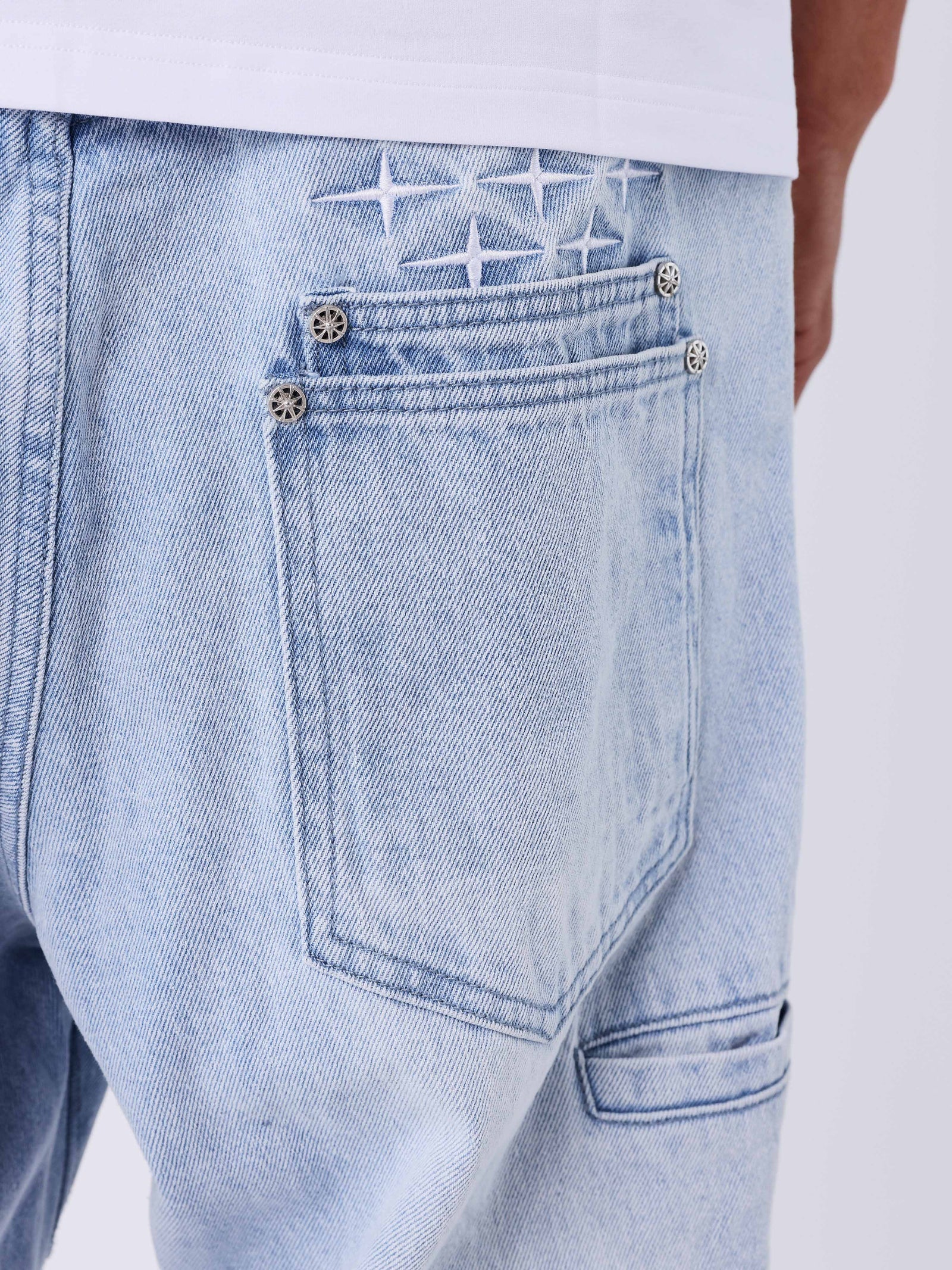 JEAN LOOSE EN DENIM BLEU COUTURES POLARIS