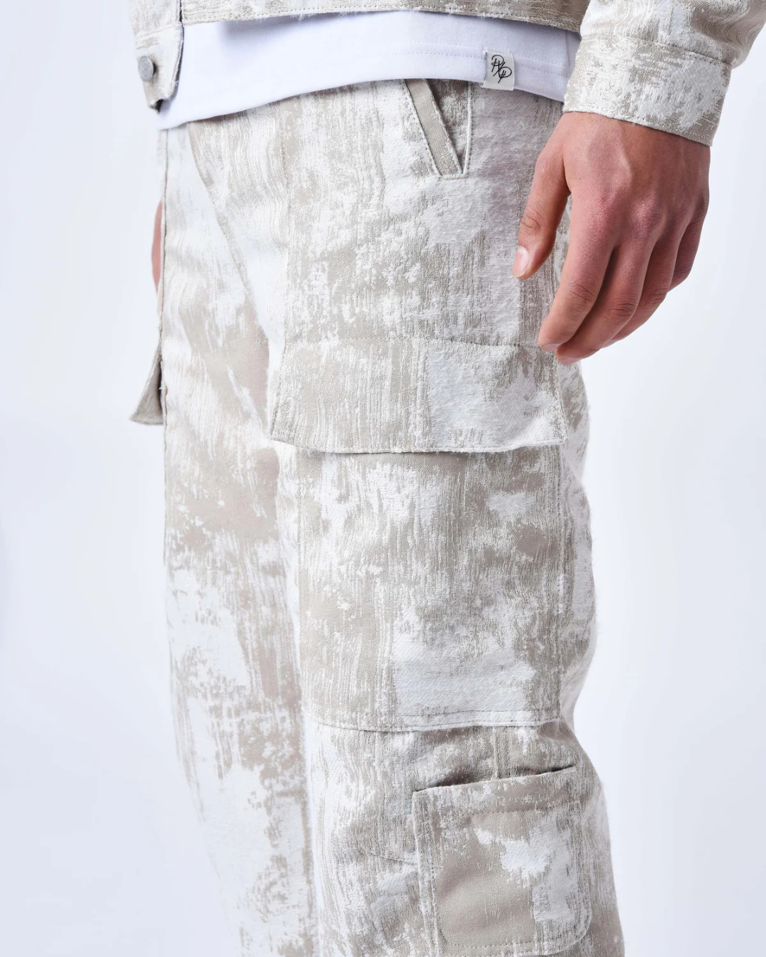 PXP PANTALÓN CON BOLSILLOS DE LONA ABSTRACTA