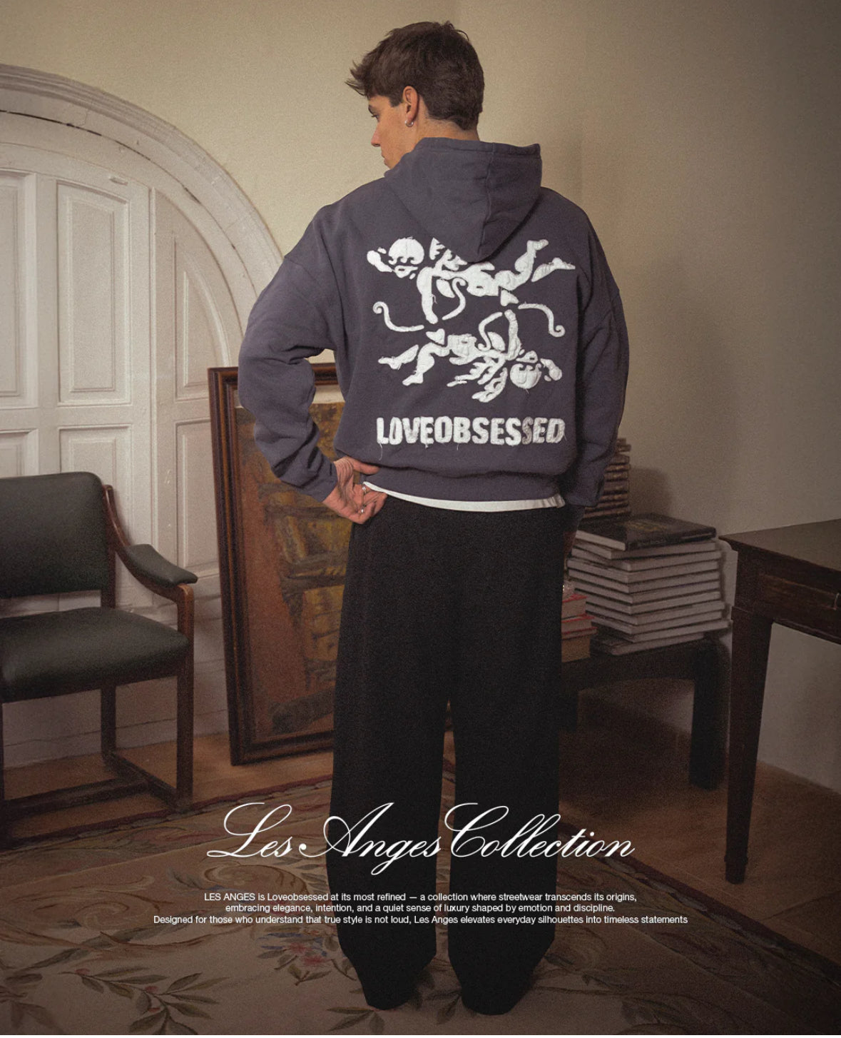 Love Obsessed LE BOUCLIER HOODIE