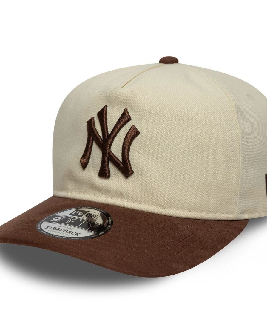 New era Gorra MLB Suede Visor New York Yankees 9FIFTY Snapback A-Frame Beige