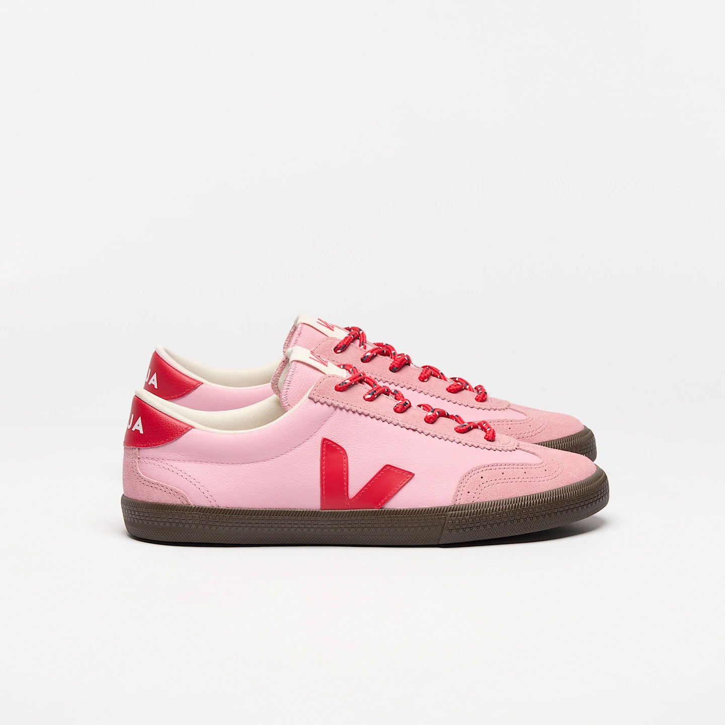 VEJA VOLLEY LEATHER GUIMAUVE PEKIN EAGLE
