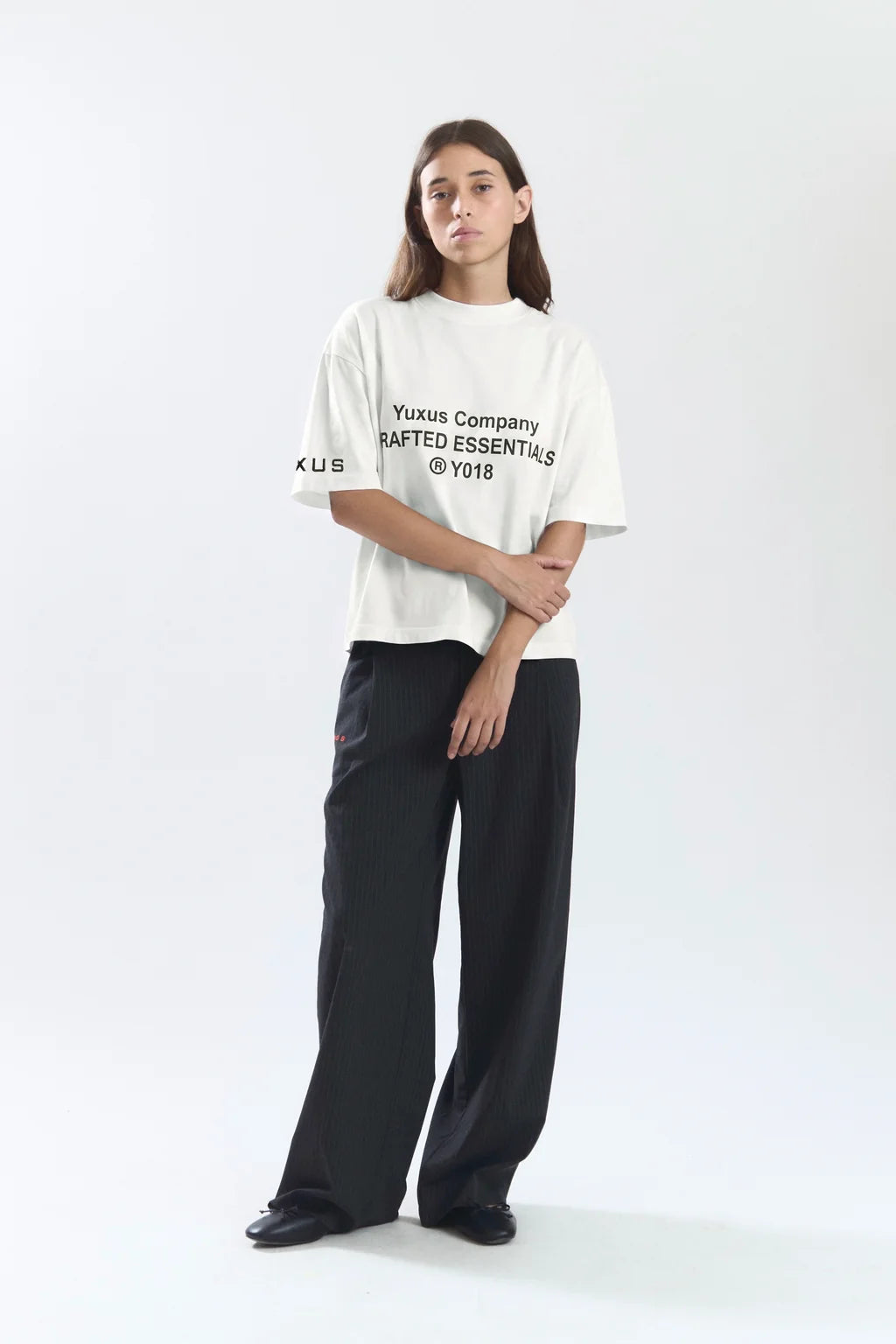 Yuxus BASIC TEE OFF WHITE