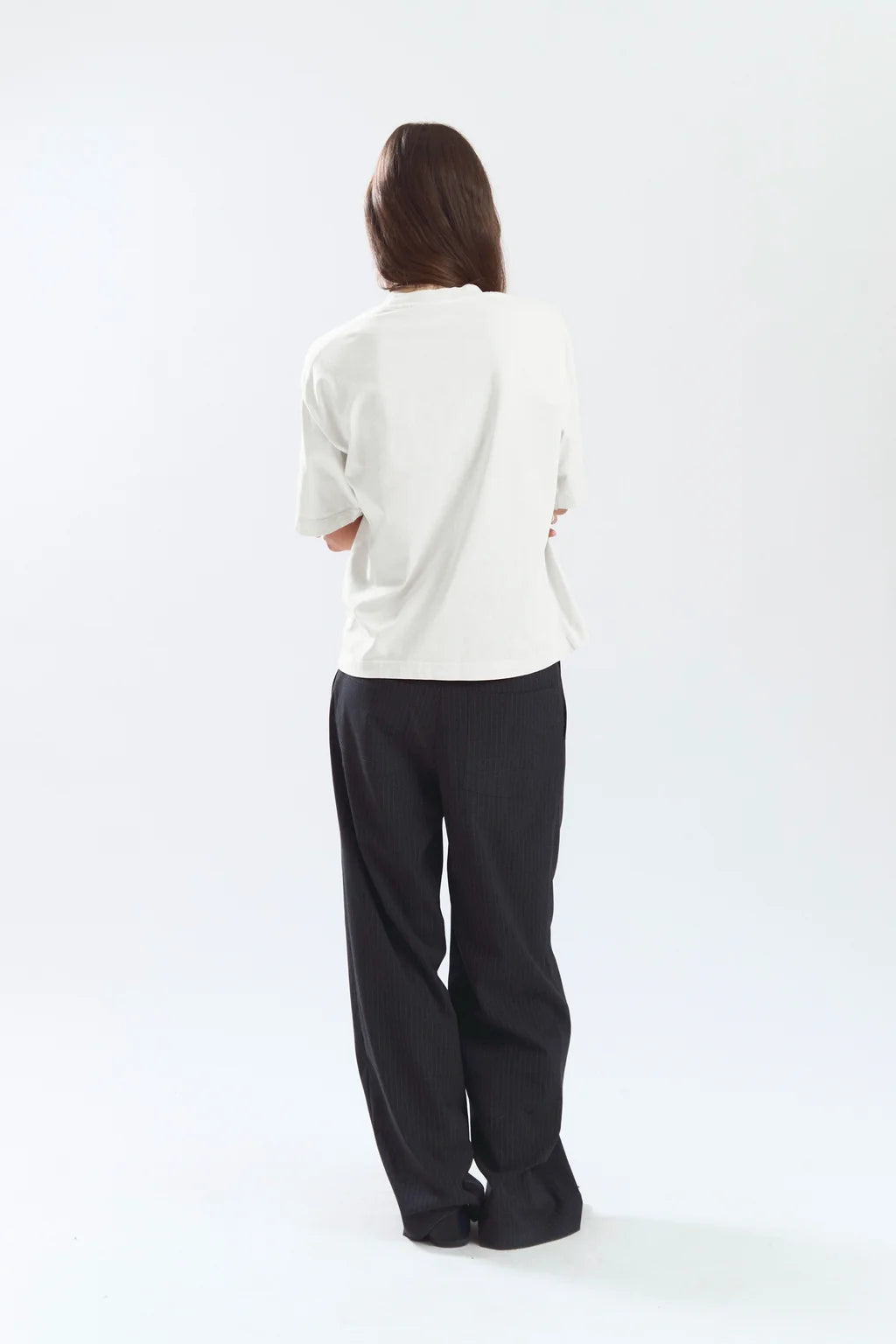 Yuxus BASIC TEE OFF WHITE