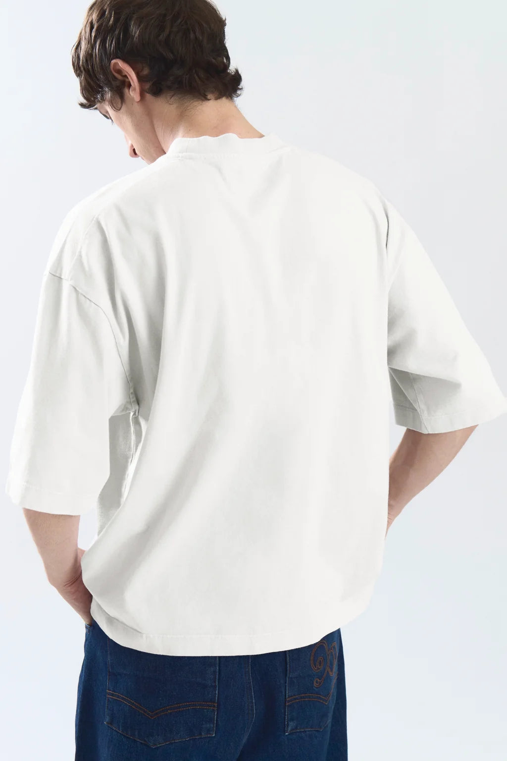Yuxus BASIC TEE OFF WHITE