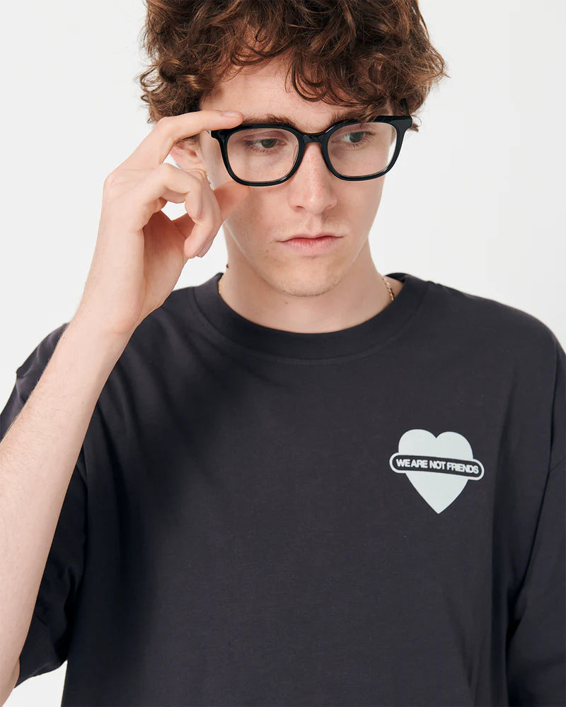 Wanf camiseta negra corazón