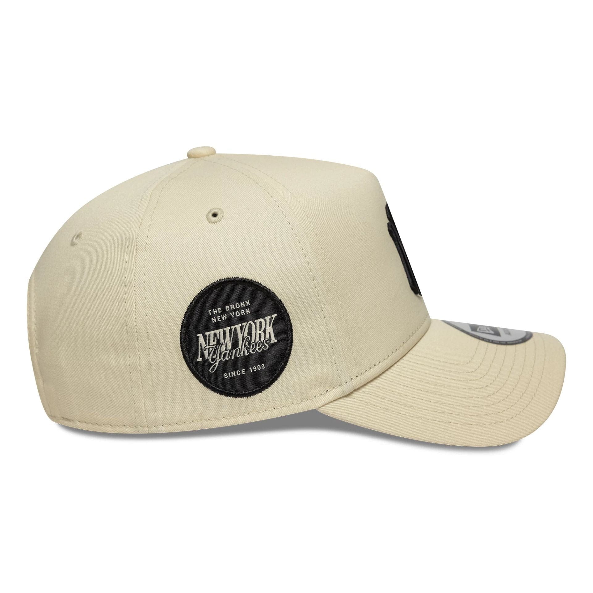 New era New York Yankees MLB Sidepatch Light Beige 9FORTY E-Frame Adjustable Cap