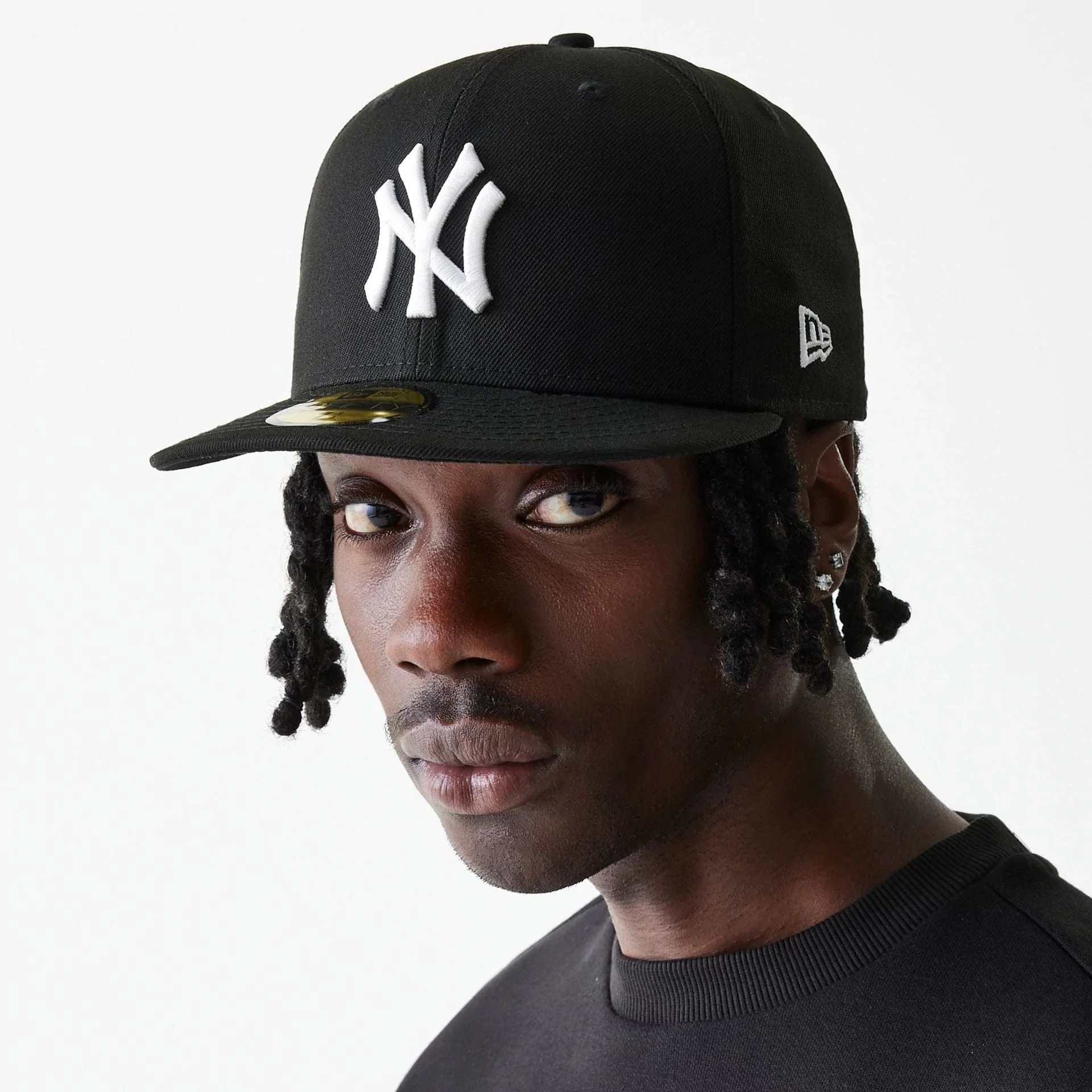 Gorra New Era New York Yankees Essential Negro 59FIFTY Fitted