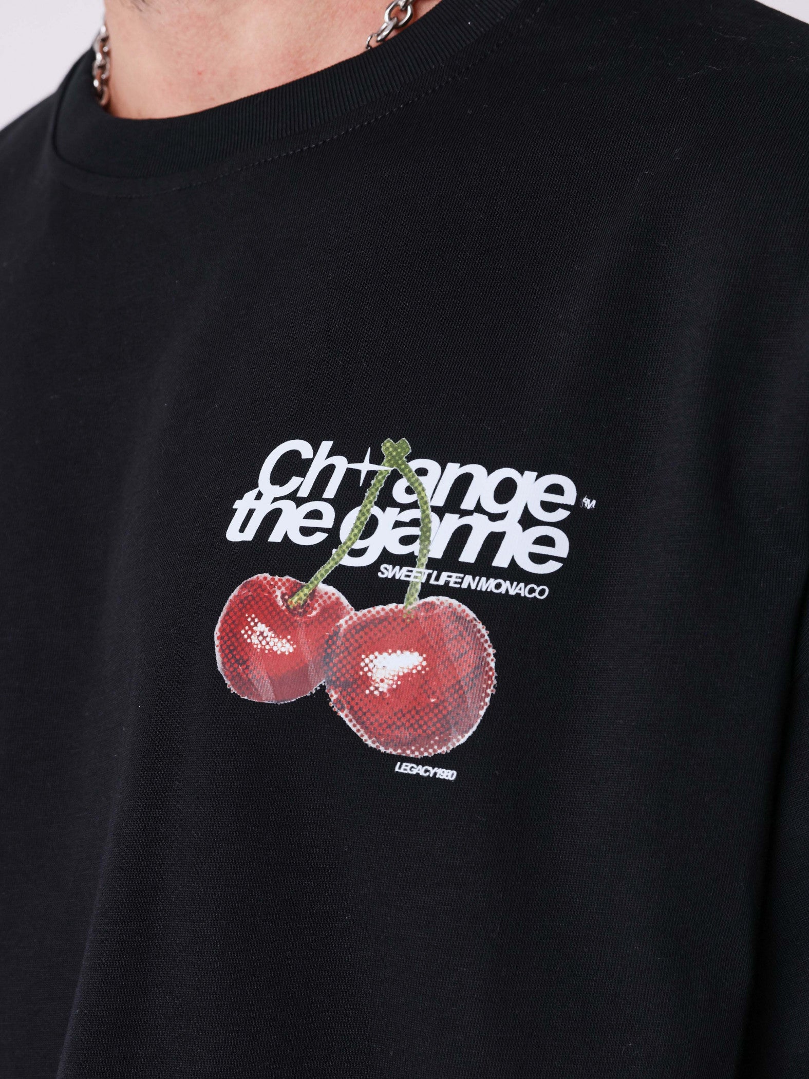 PXP Camiseta Negra Cerezas Change Game
