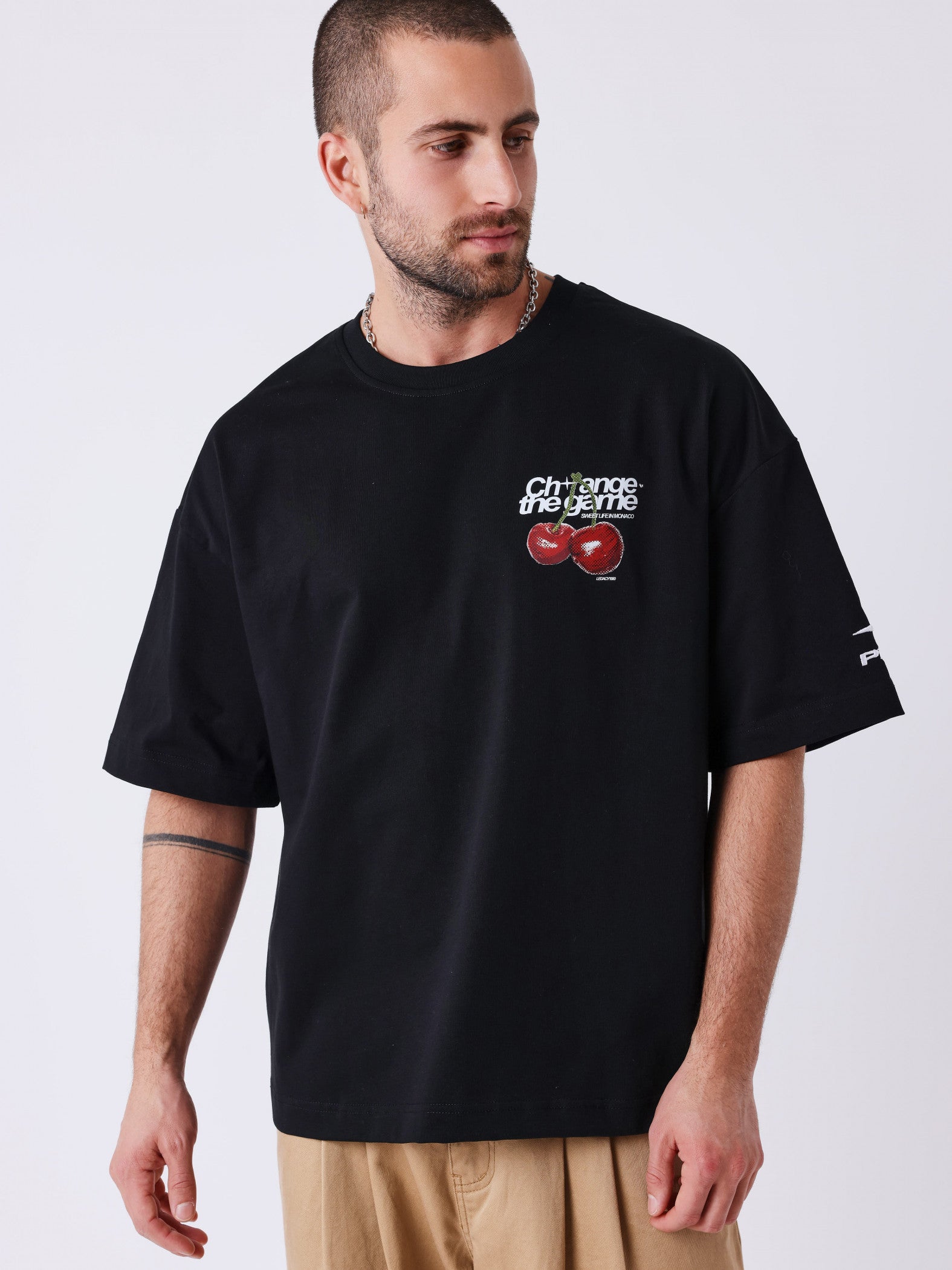 PXP Camiseta Negra Cerezas Change Game