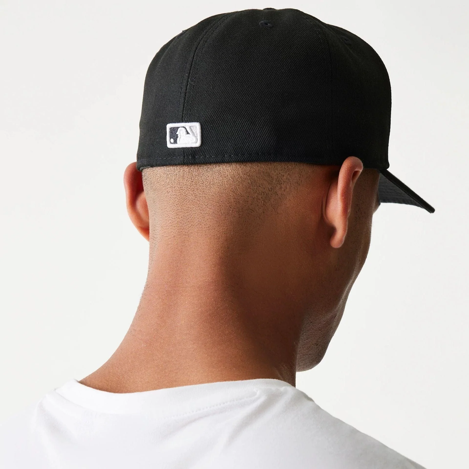 Gorra ajustada 59FIFTY negra oficial de los Chicago White Sox